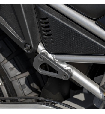 Soporte kriega y eliminador estribos acompañante Aprilia Tuareg 660